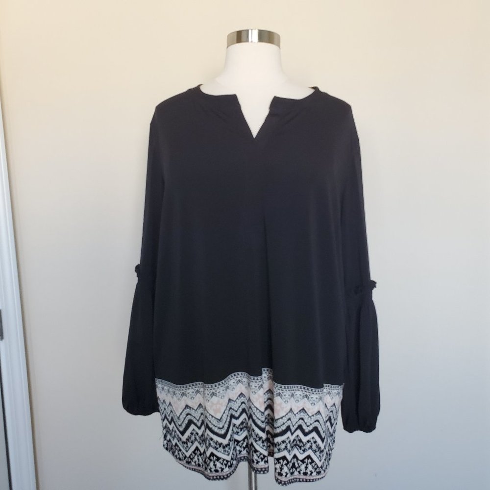 Cato Plus Size 22/24W Black White LS Top Shirt NWT